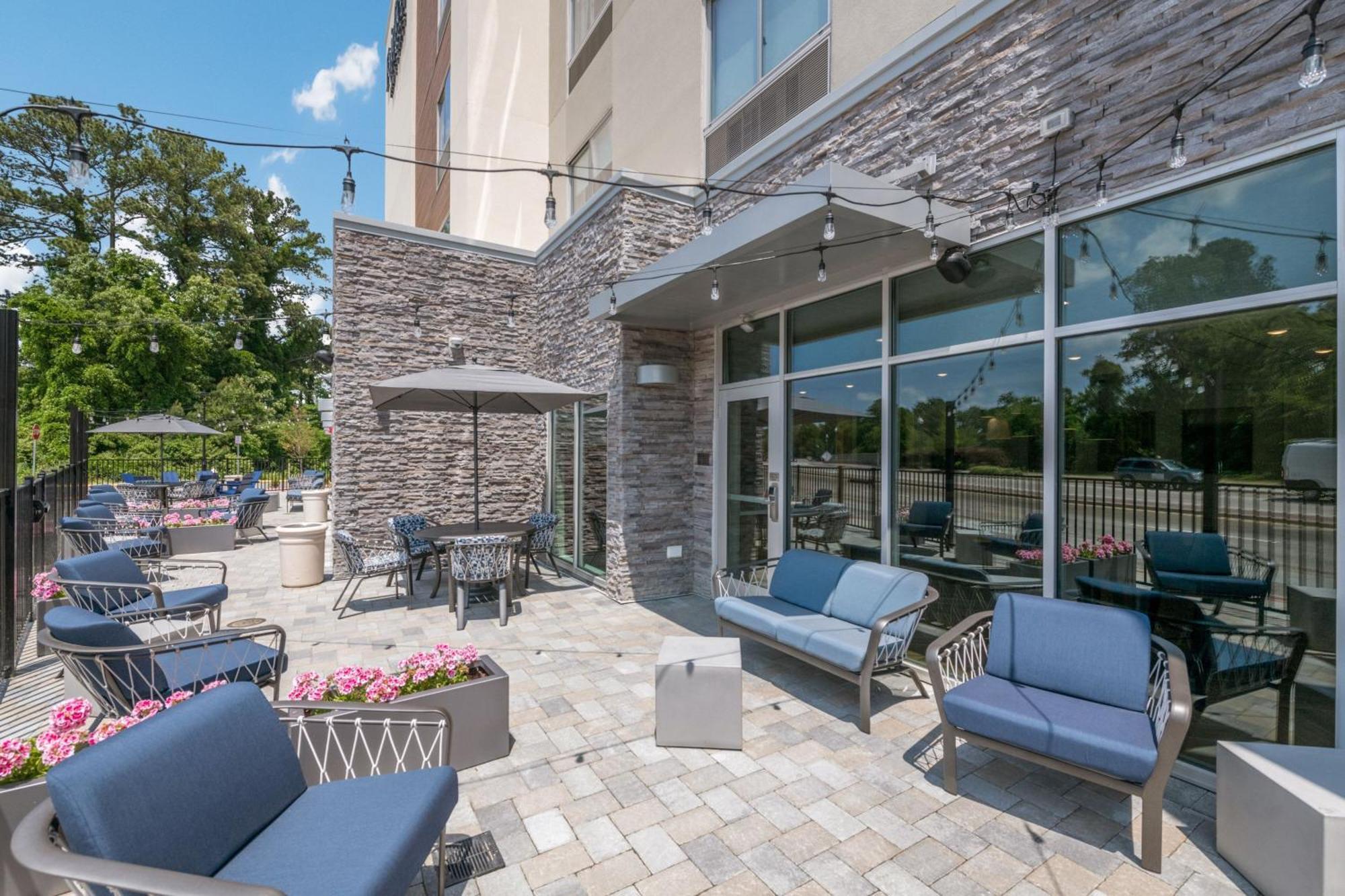 Fairfield By Marriott Inn & Suites Virginia Beach Town Center Exterior photo